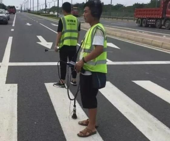 怎樣用聽診器查漏水?看這個(gè)查漏現(xiàn)場頓時(shí)膜拜! 怎樣用聽診器查漏水?看這個(gè)查漏現(xiàn)場頓時(shí)膜拜!