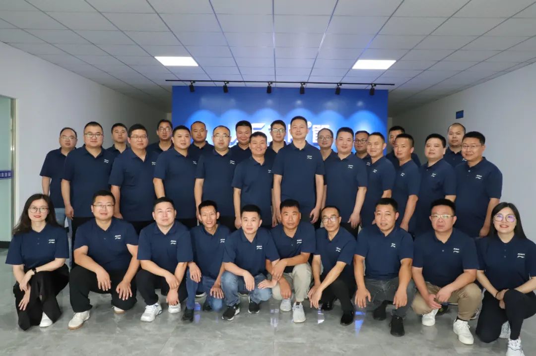 聚焦市場(chǎng),渠道賦能 |《2023年龍勝管半年度總結(jié)會(huì)議》圓滿舉辦! 聚焦市場(chǎng),渠道賦能 |《2023年龍勝管半年度總結(jié)會(huì)議》圓滿舉辦!