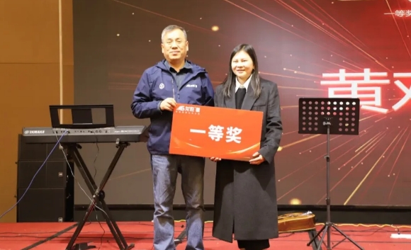 龍勝管全國(guó)經(jīng)銷商年會(huì)圓滿召開,見相非相,即見如來! 龍勝管全國(guó)經(jīng)銷商年會(huì)圓滿召開,見相非相,即見如來!